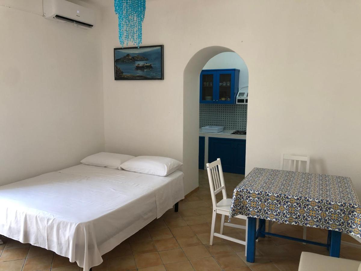 Il Cortiletto - Lipari Centro Apartment Exterior foto