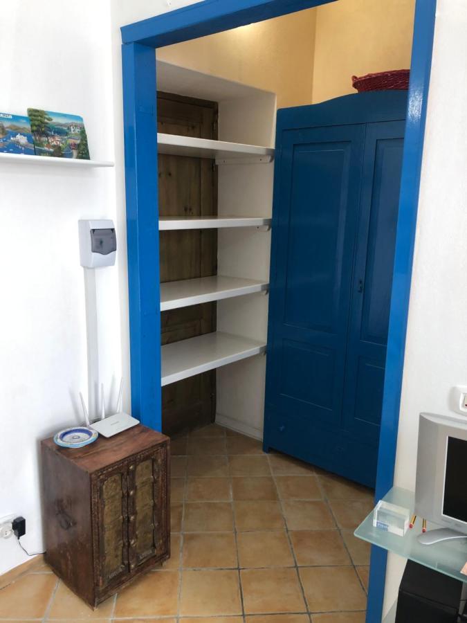 Il Cortiletto - Lipari Centro Apartment Exterior foto